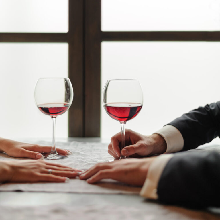 A couple Speed Dating in Brighton